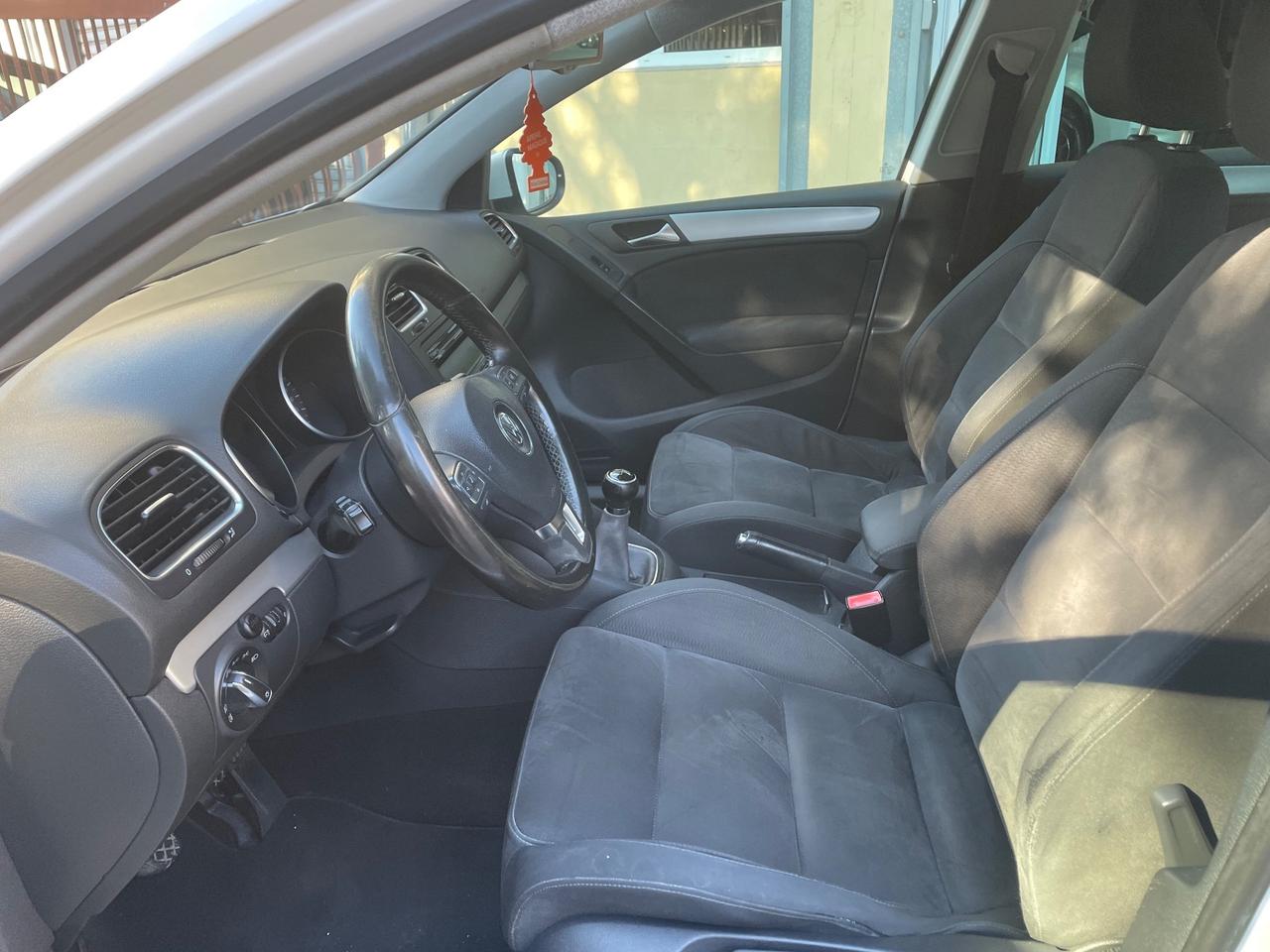 Volkswagen Golf 1.6 TDI DPF 5p. Highline