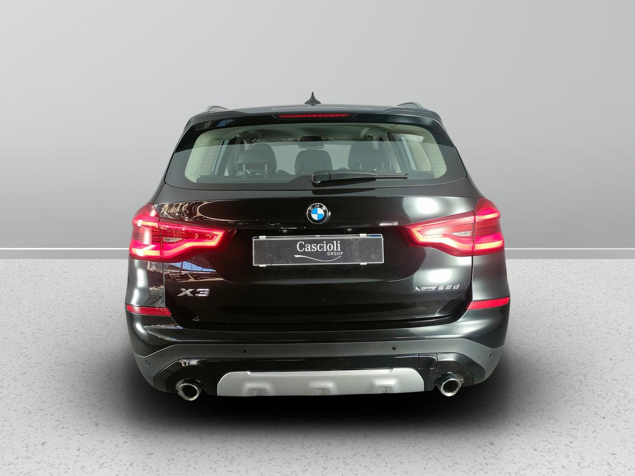 BMW X3 G01 2017 - X3 xdrive25d xLine 231cv auto