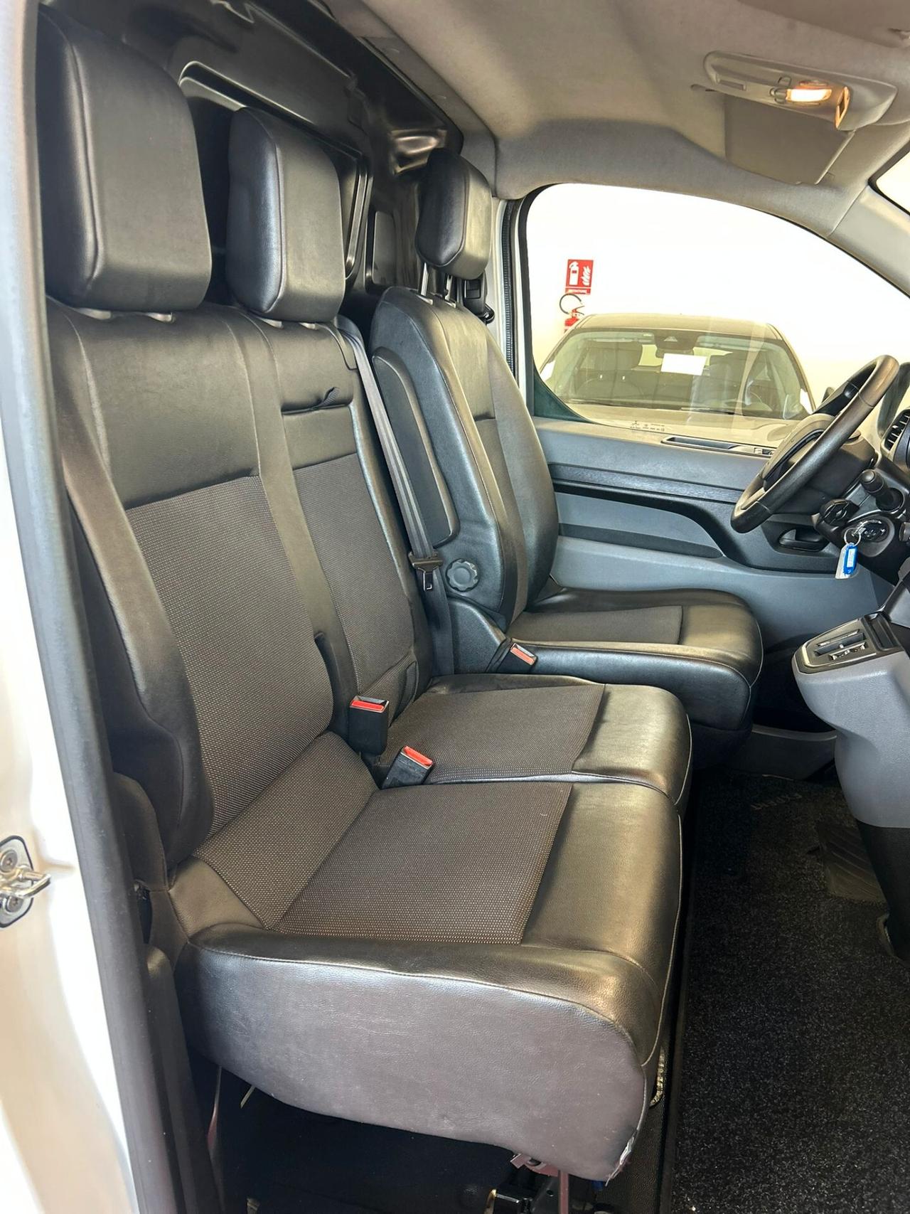 Peugeot Expert e-Expert 75kW PL-TN Furgone Premium Standard