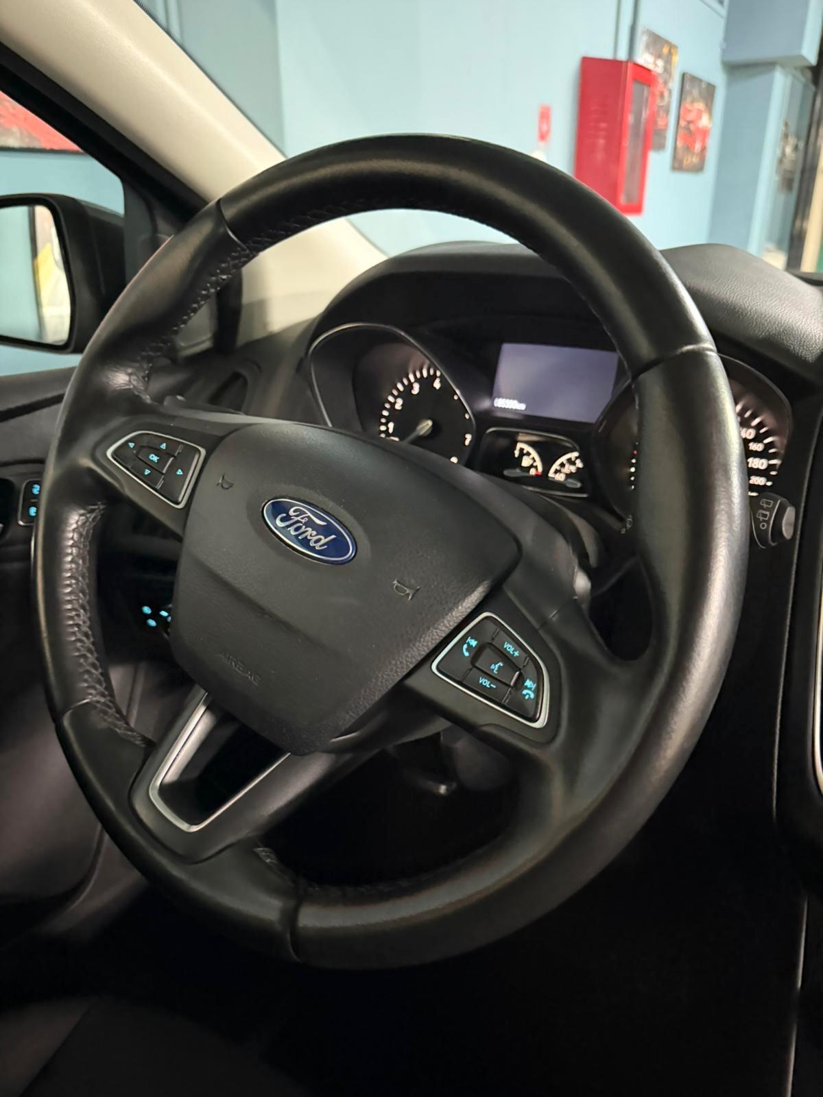 FOCUS BENZINA EURO6 101C V