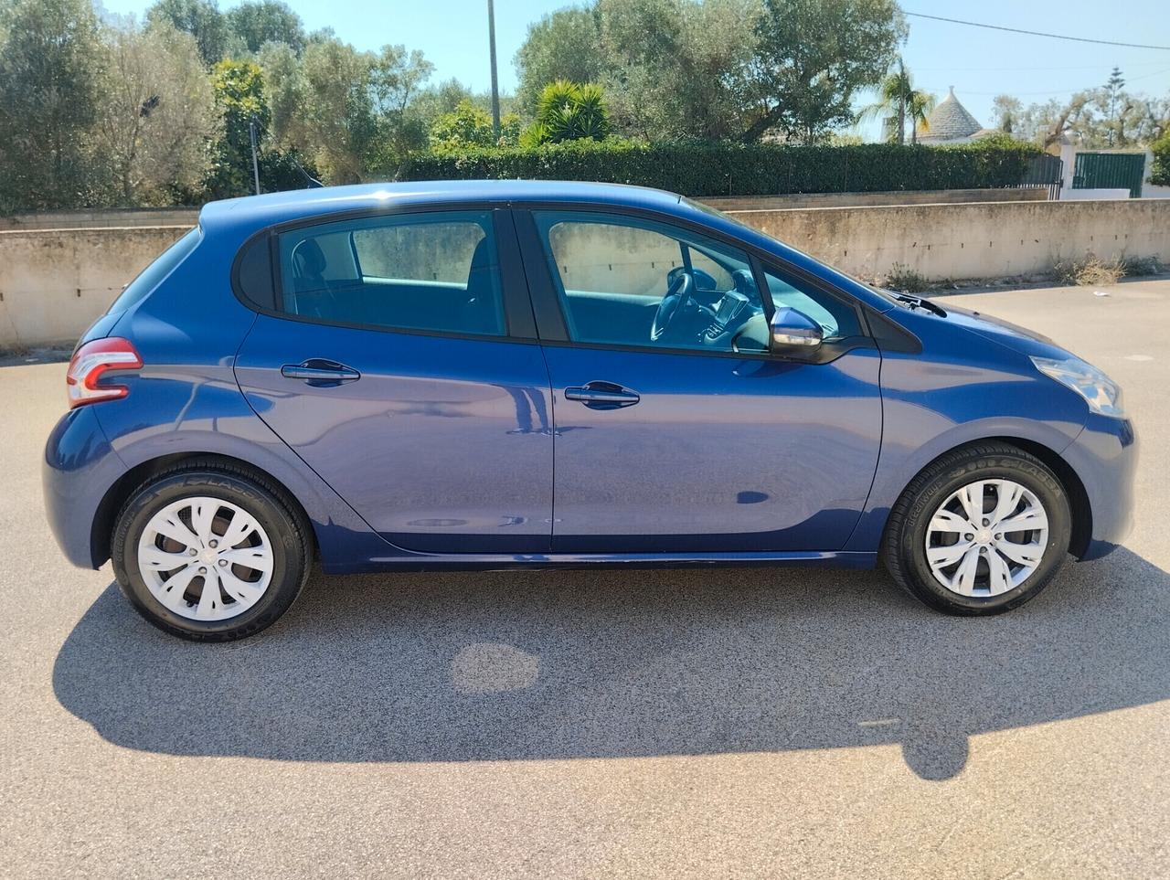 Peugeot 208 1.4 HDi 68 CV 5 porte Access