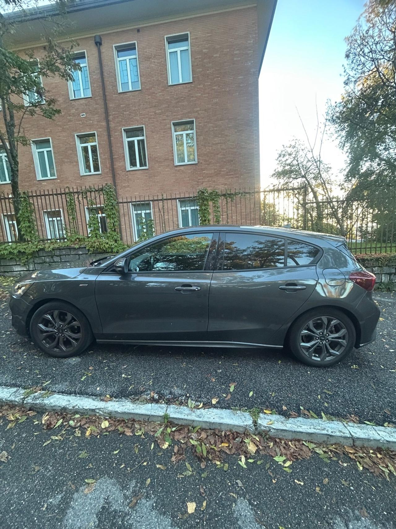 Ford Focus 1.0 EcoBoost Hybrid 125 CV-2023