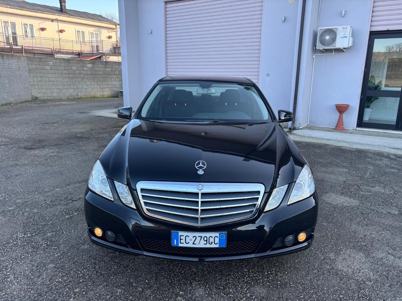 Mercedes-benz E 200 CDI BlueEFFICIENCY km96000
