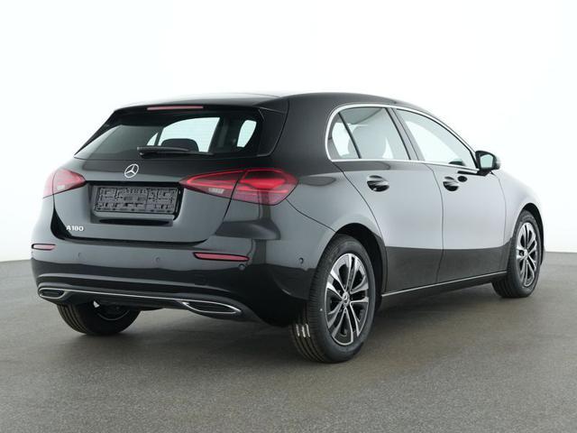 MERCEDES-BENZ A 180 Automatic Progressive Advanced