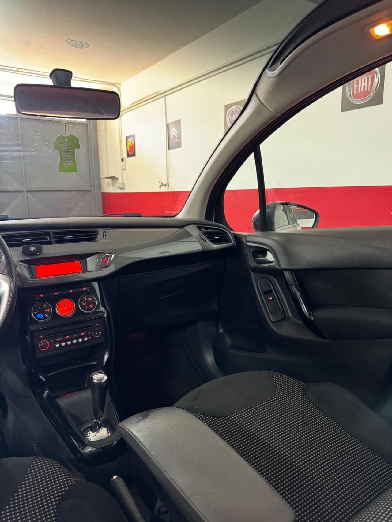 Citroen C3 1.4 HDi 70 Exclusive2015,CAMBIO AUTOMATICO