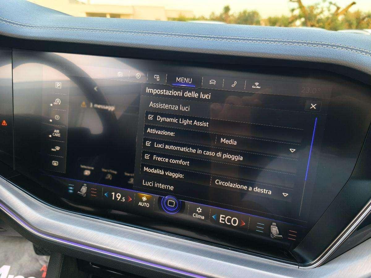 Volkswagen Touareg 3.0 TDI R-LINE Tetto Pelle Led Luci Ambient