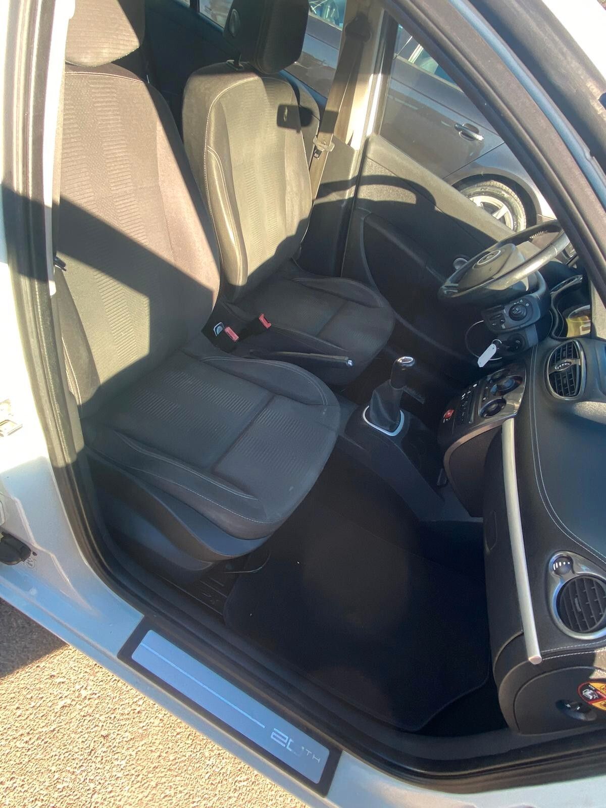 Renault Clio 2010 photo 3