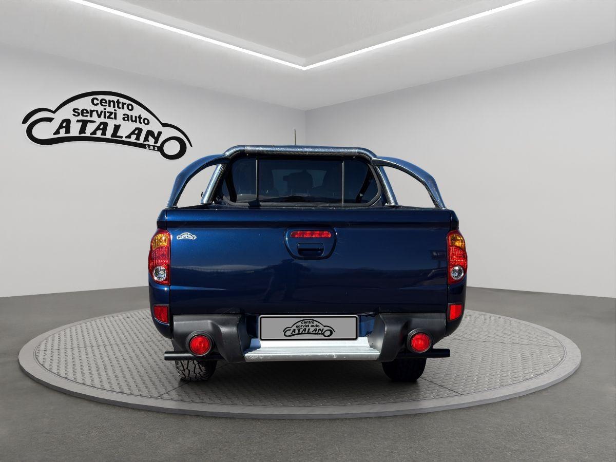 MITSUBISHI - L200 - 2.5 DI-D 178 CV DC Intense Plus