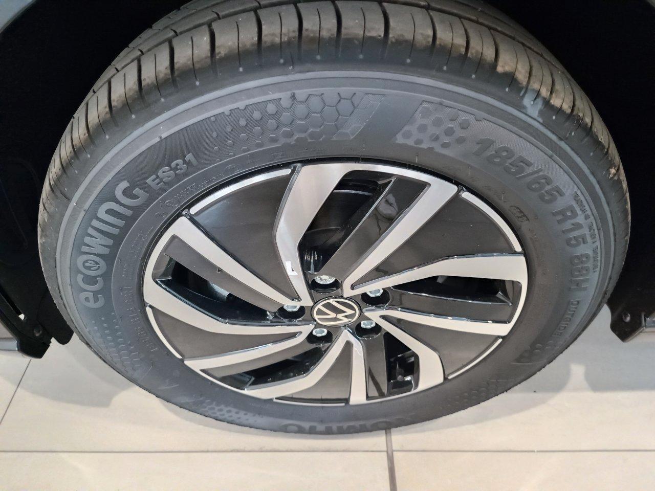 Volkswagen Polo 1.0 80cv nuova pronta consegna