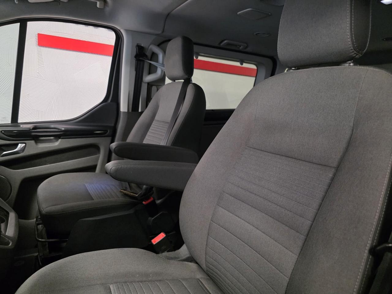 Ford Tourneo Custom 310 2.0 TDCi 170CV PL Titanium