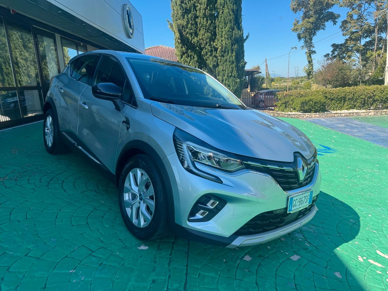 Renault Captur Plug-in Hybrid E-Tech 160 CV Initiale Paris