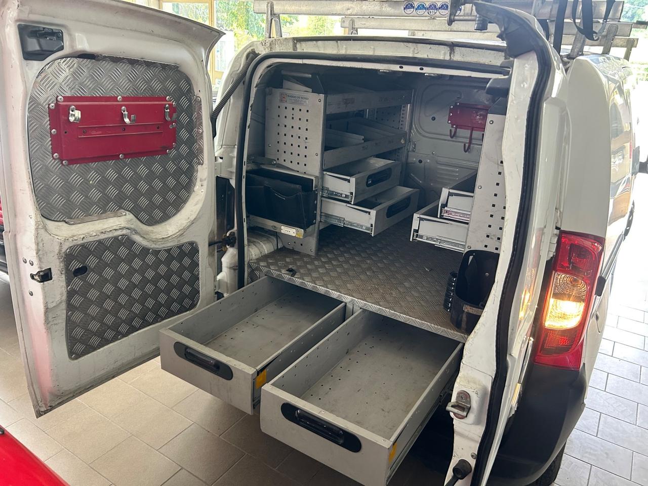 Fiat Fiorino 1.3 MJT 95CV Cargo Adventure