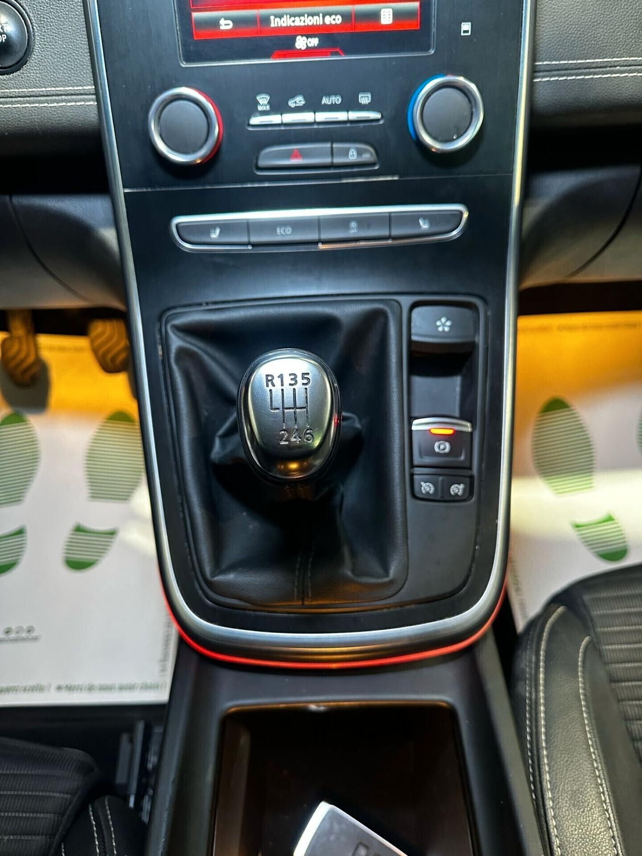 Renault Scenic Scénic TCe 140 CV Intens