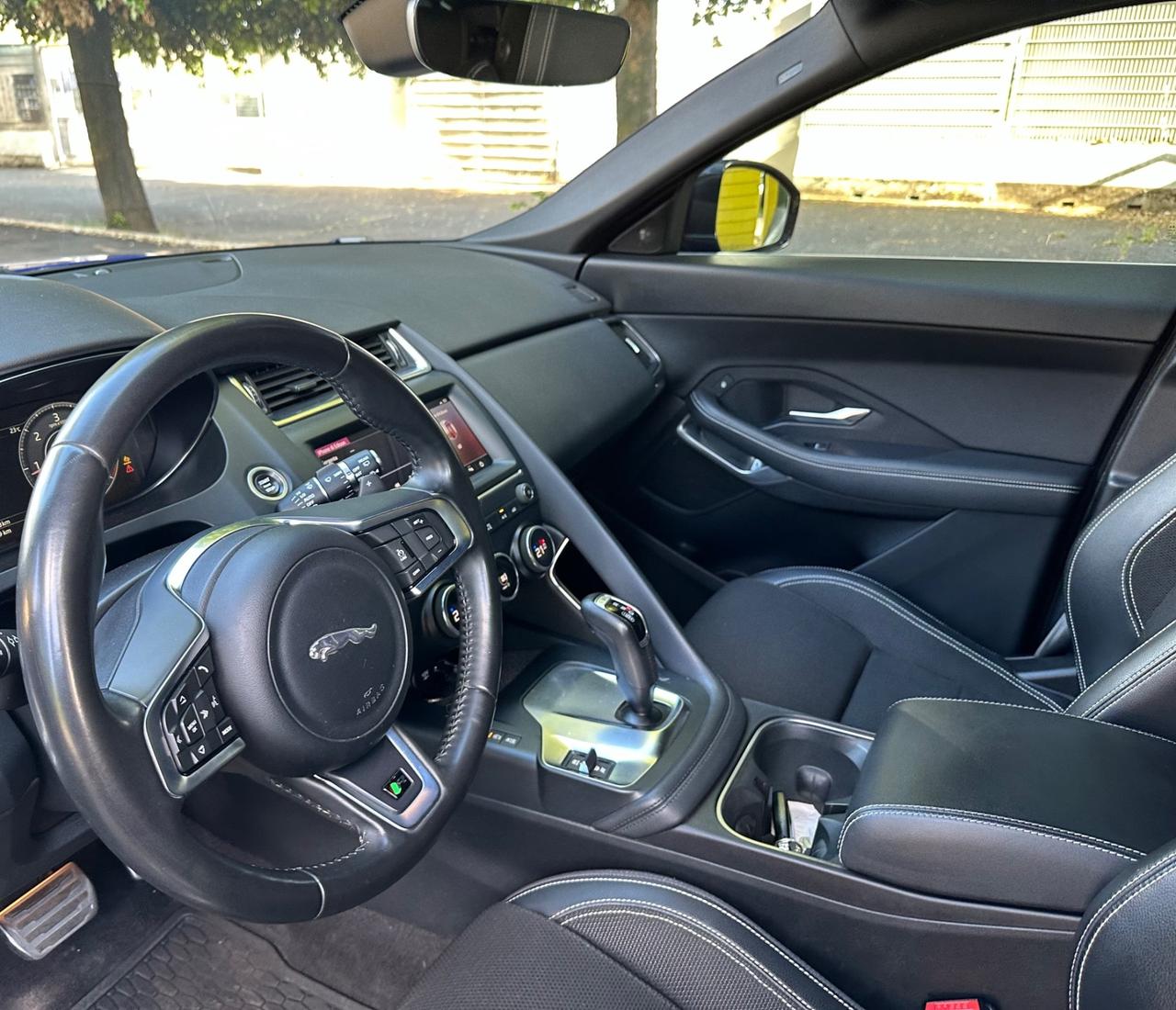 Jaguar E-Pace 2.0D 150 CV AWD R-Dynamic S 2020