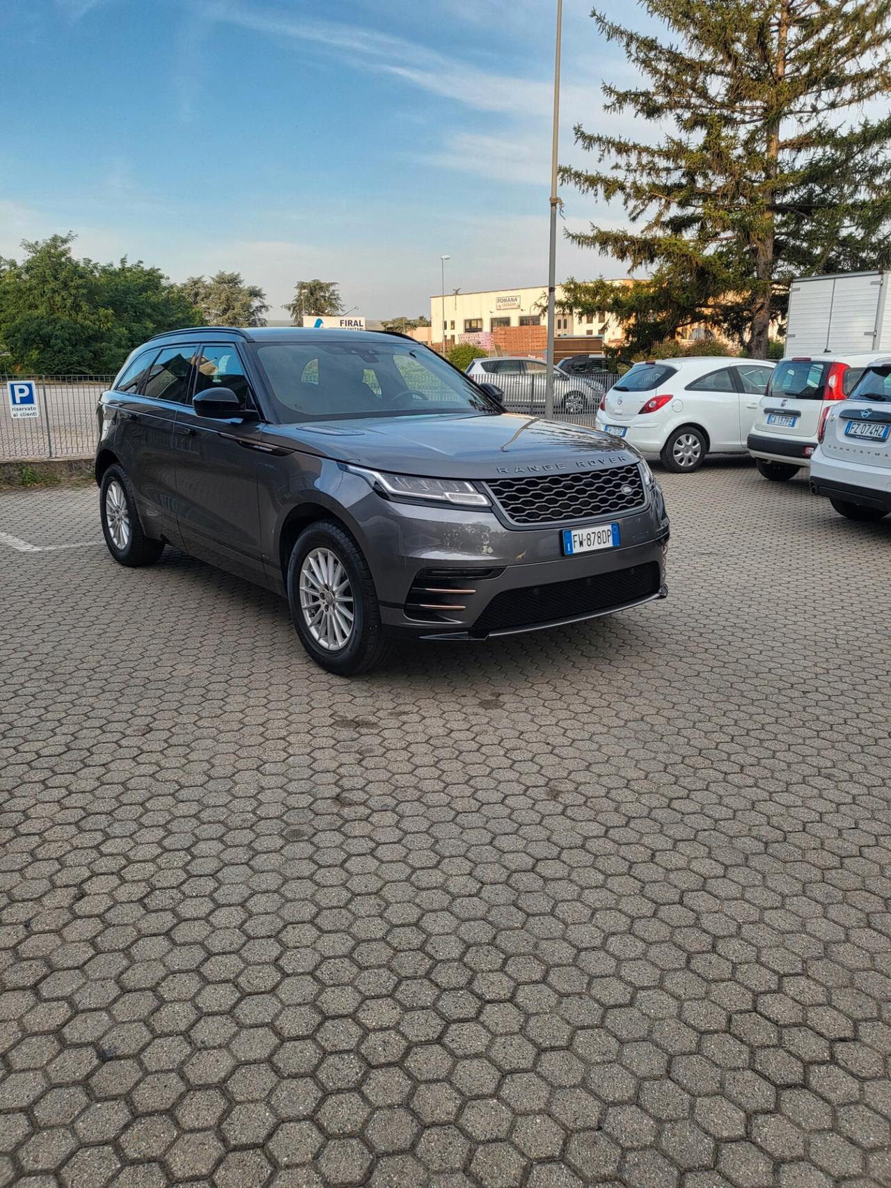 LAND ROVER RANGE ROVER VELAR