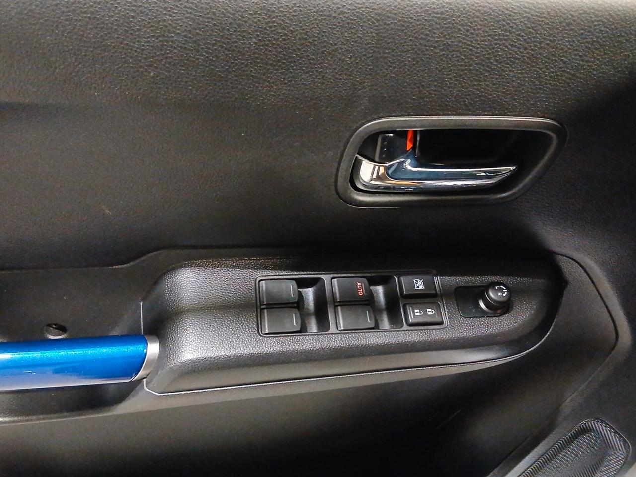 Suzuki Ignis 1.2 Hybrid Top