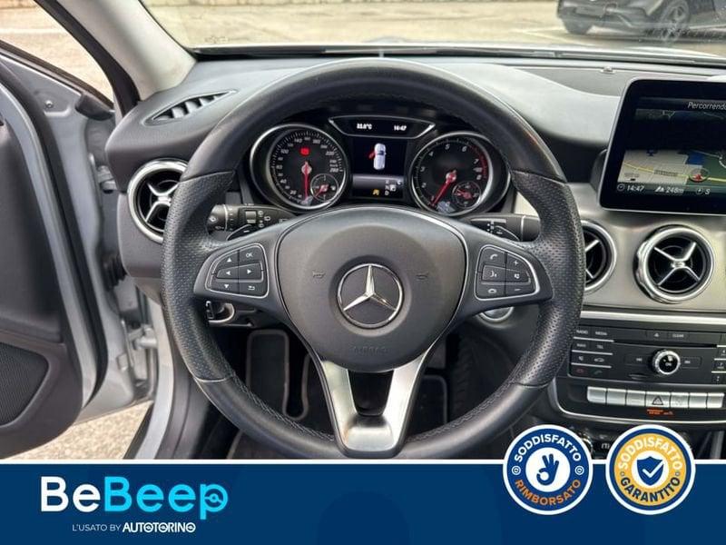 Mercedes-Benz GLA 180 SPORT AUTO