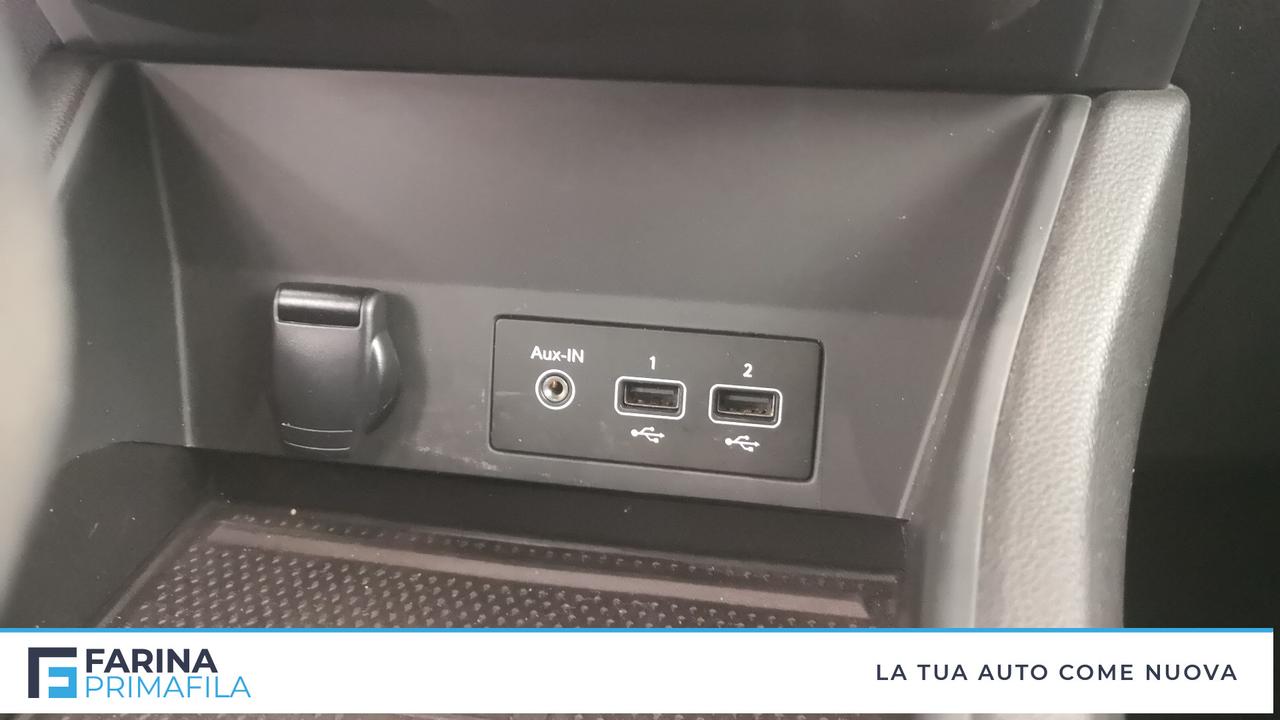 RENAULT Captur II 2019 - Captur 1.6 E-Tech hybrid Intens 145cv auto