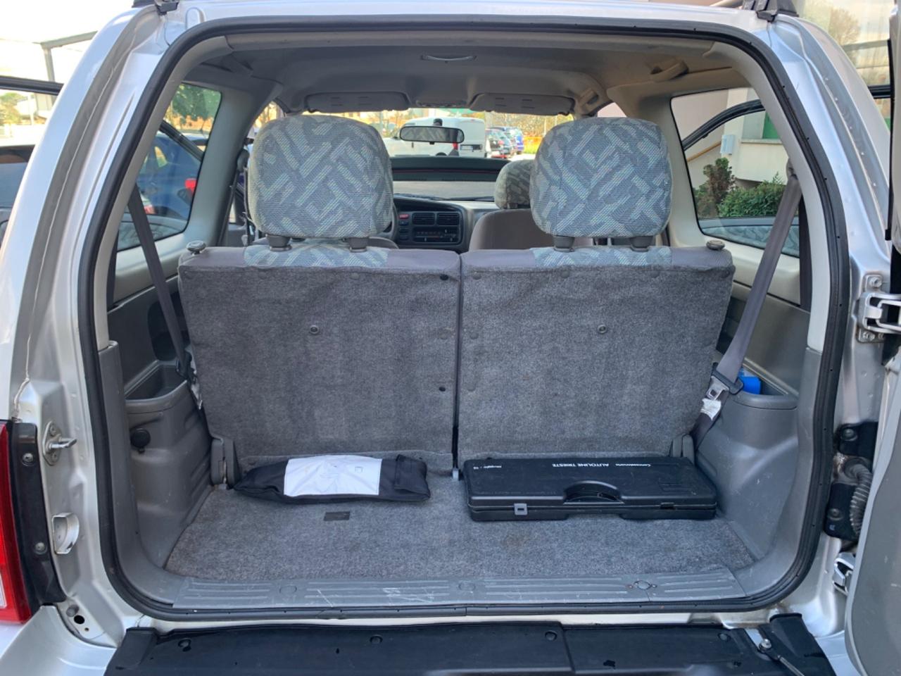 Suzuki Grand Vitara 1.6i 16V cat 3 porte