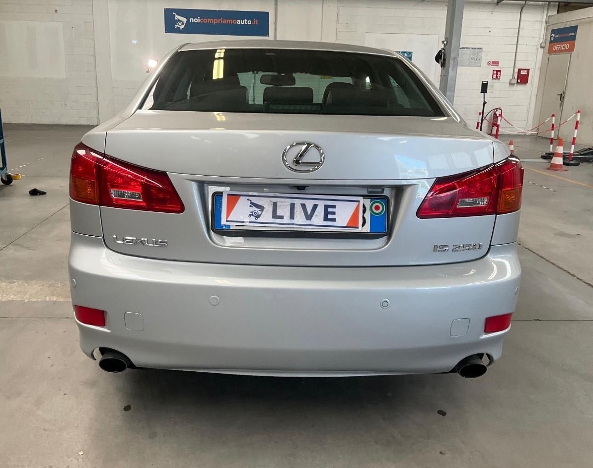 Lexus IS 250 IS 250 2.5 V6 aut.