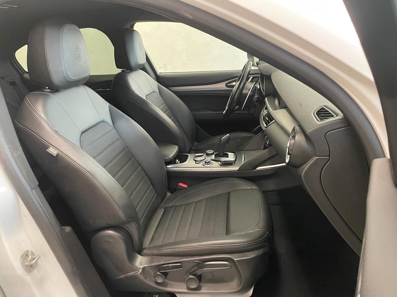 Alfa Romeo Stelvio 2.2 Turbodiesel 190 CV AT8 Q4 Sprint