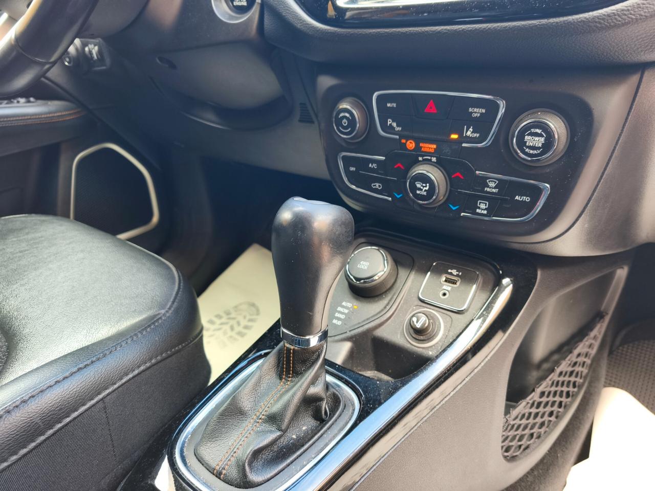 Jeep Compass 2.0 M-jet 170 A/T9 4x4 Limited COMPRESO PASSAGGIO