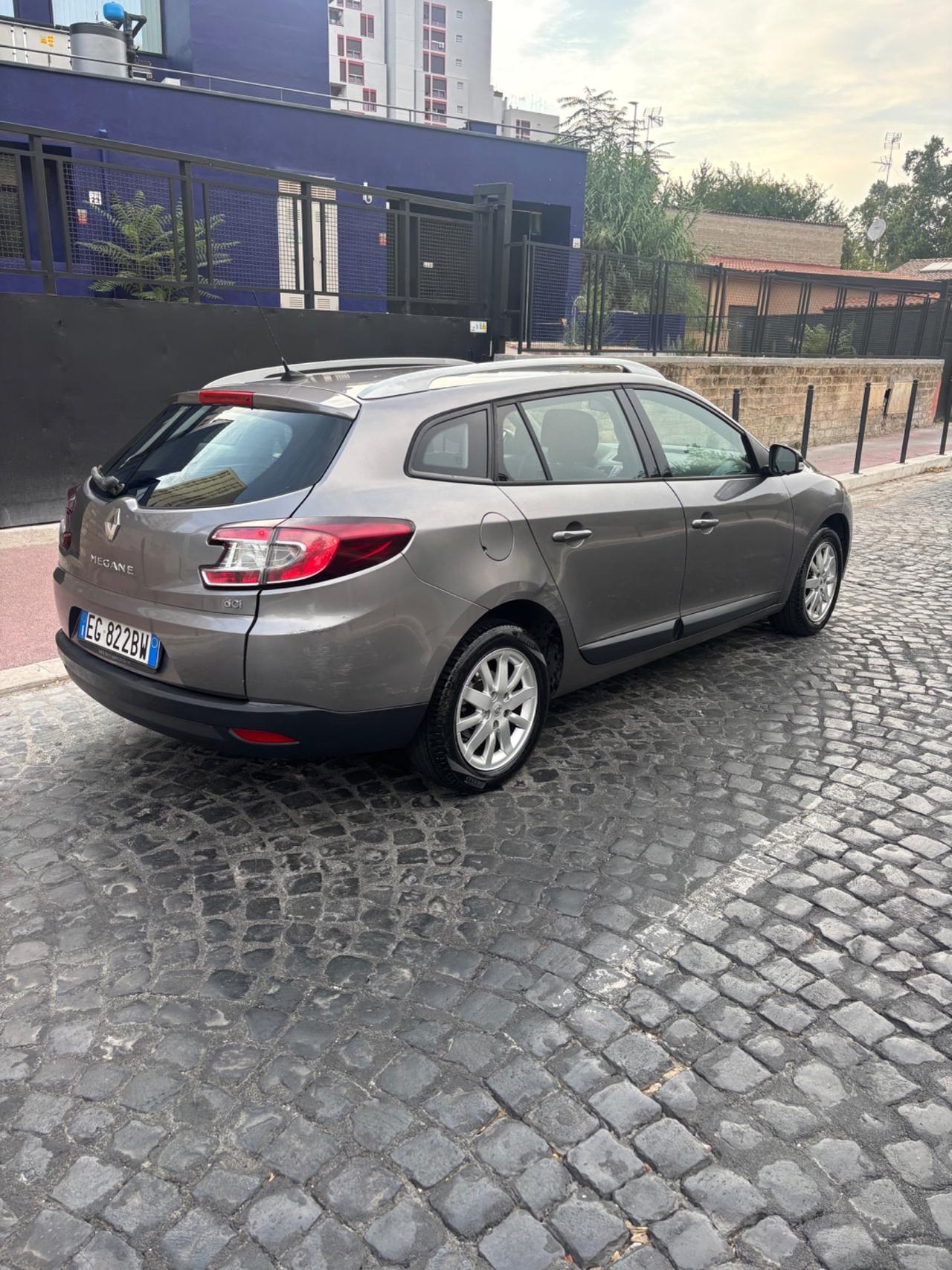Renault Megane Mégane 1.5 dCi 110CV SporTour Attractive