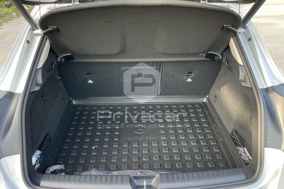 MERCEDES GLA 200 d Sport