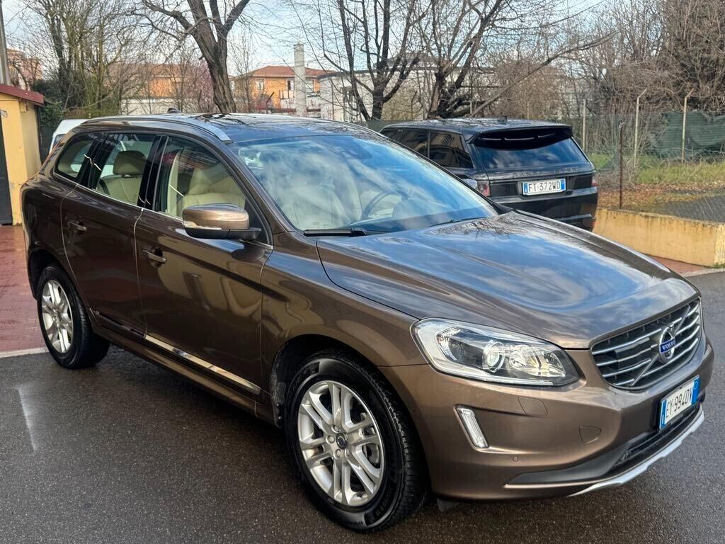 Volvo XC 60 XC60 D5 AWD Summum