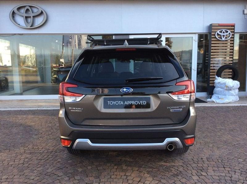 Subaru Forester 2.0 e-Boxer MHEV Lineartronic Premium