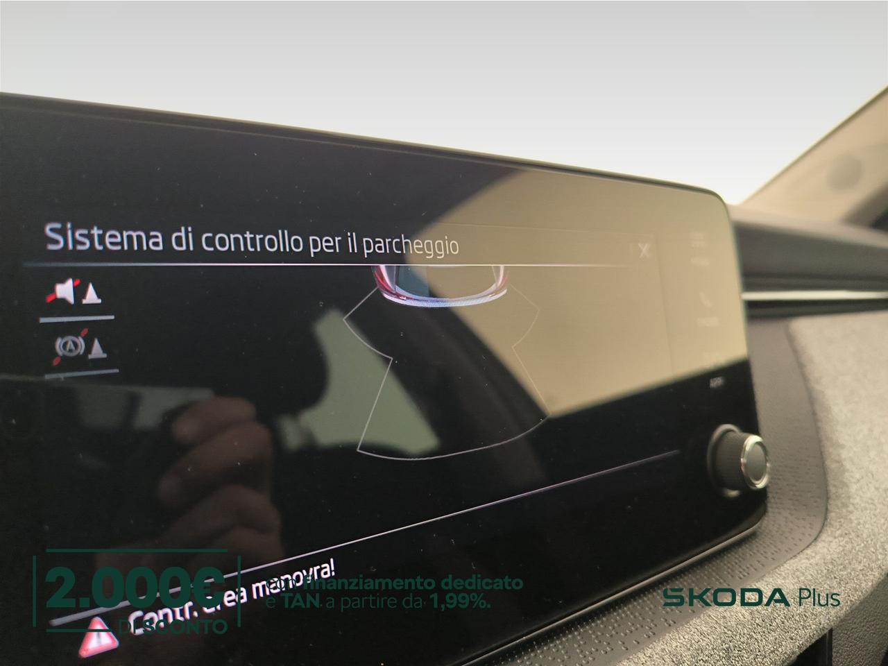 Skoda Kamiq 1.0 tsi black dots 115cv