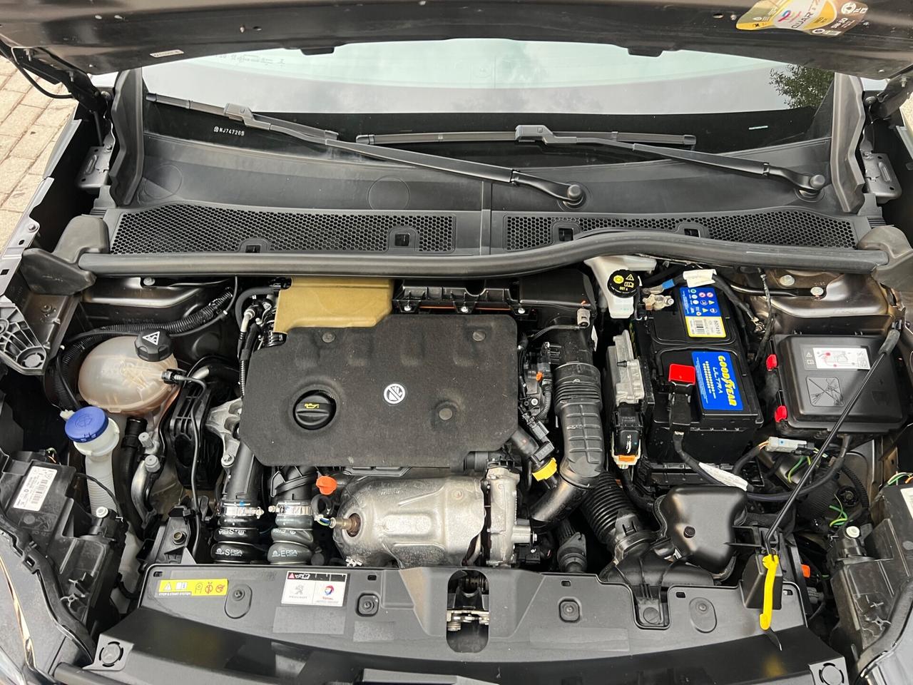 Peugeot 2008 1.5 BlueHDi 110 S&S Allure Pack 2022