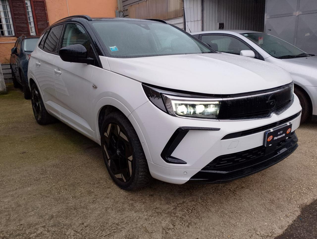 Opel Grandland 1.6 PHEV aut. FWD Business Elegance