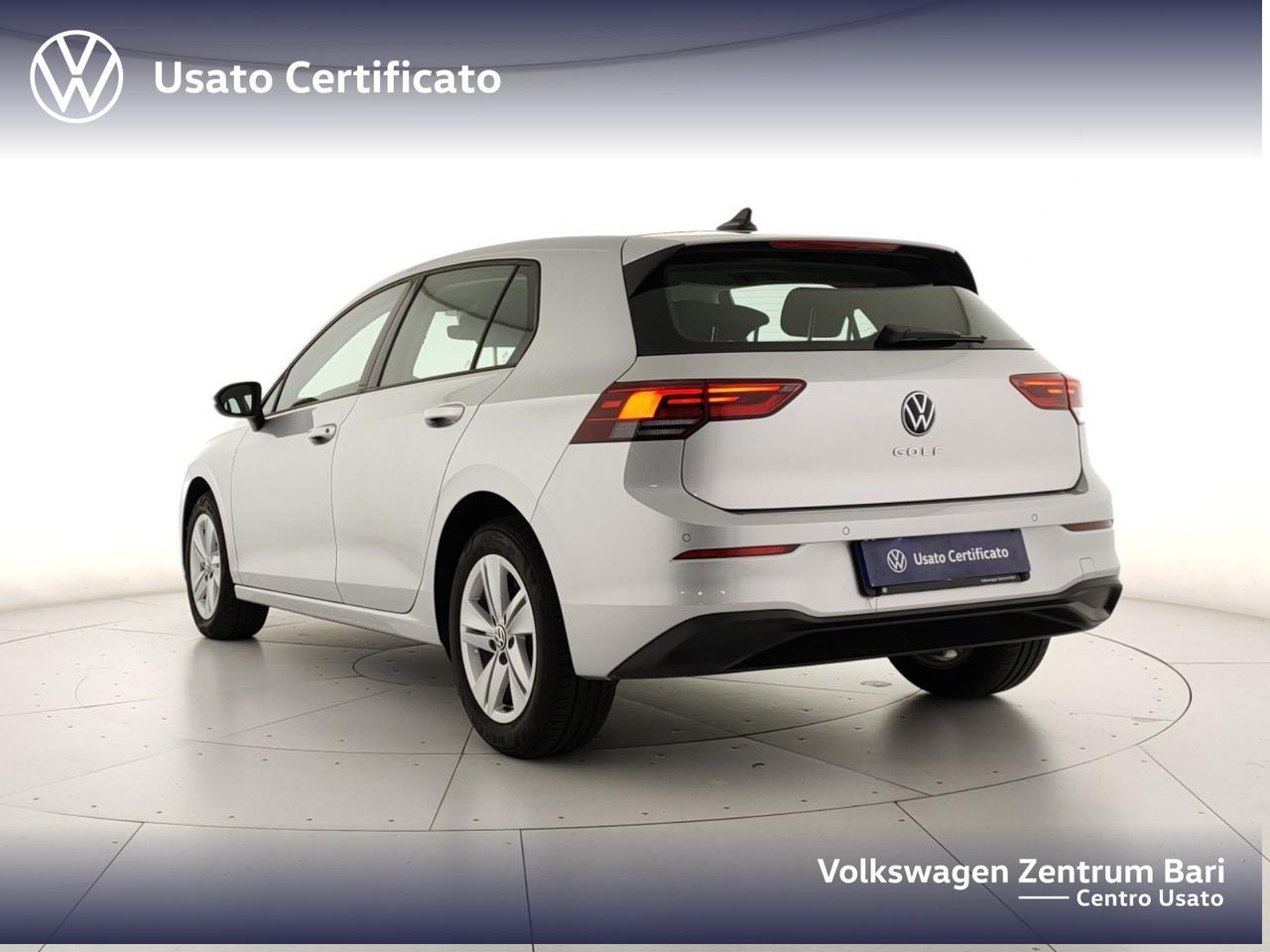 Volkswagen Golf 2.0 tdi life 115cv dsg