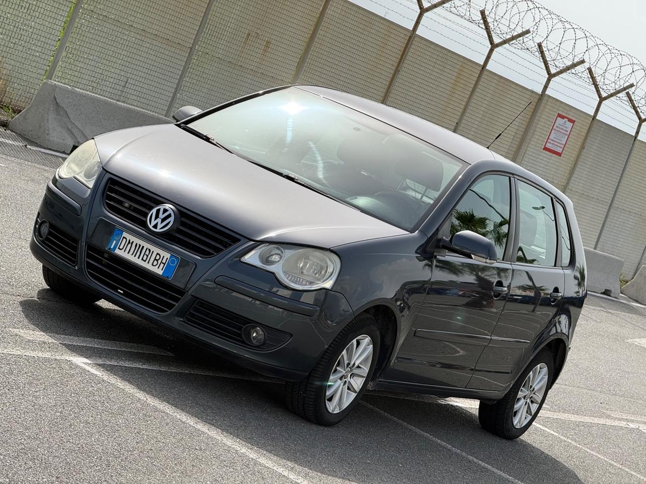 Volkswagen Polo 1.4/80CV 16V 5p. Comfort-GPL-NEOPATENTATI