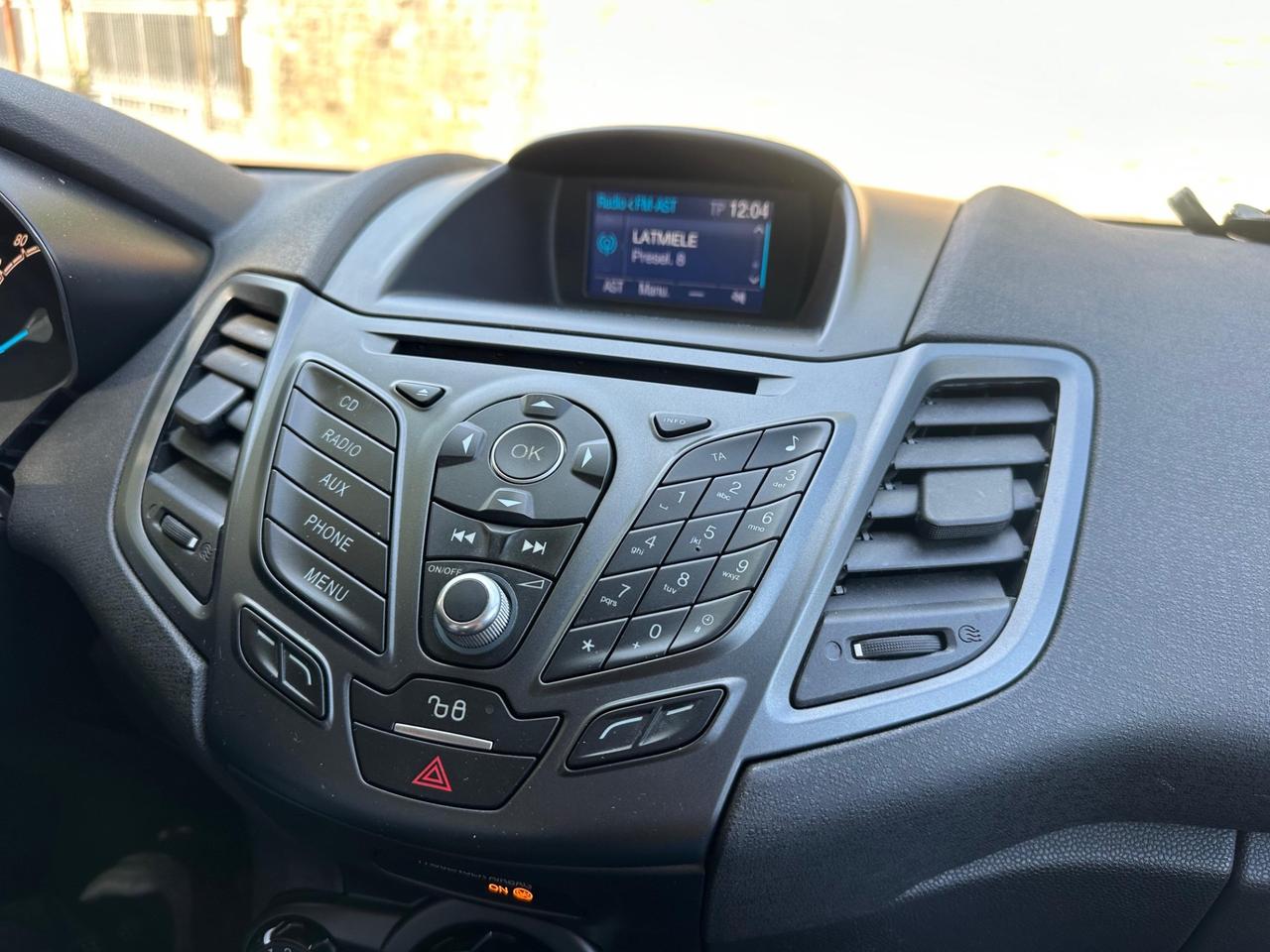 Ford Fiesta 1.4 5p. Bz.- GPL Titanium 99.000 KM