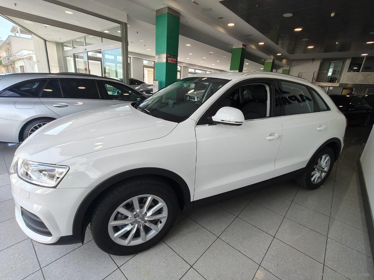 AUDI Q3 2.0 TDI 150CV quattro Business