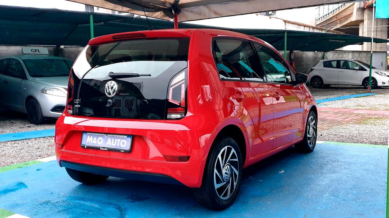 VOLKSWSWAGEN UP 1,0 BENZINA PARI NUOVO KM 19 MILA