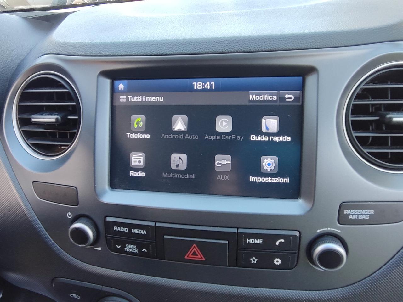 Hyundai i10 1.0 BENZINA E GPL DI SERIE Connectline