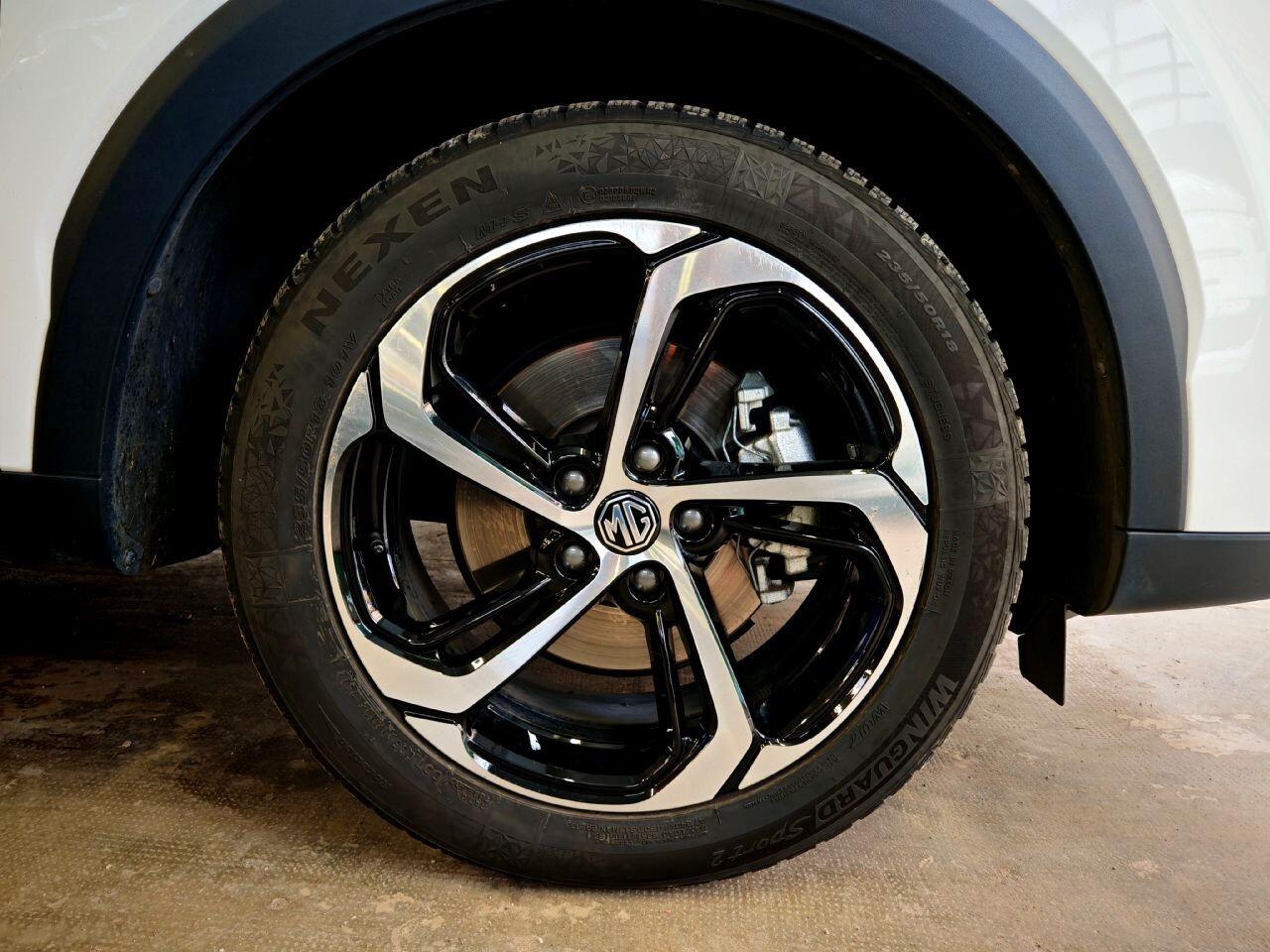 Mg HS 1.5 Luxury Turbo GARANZIA UFFICIALE 2030