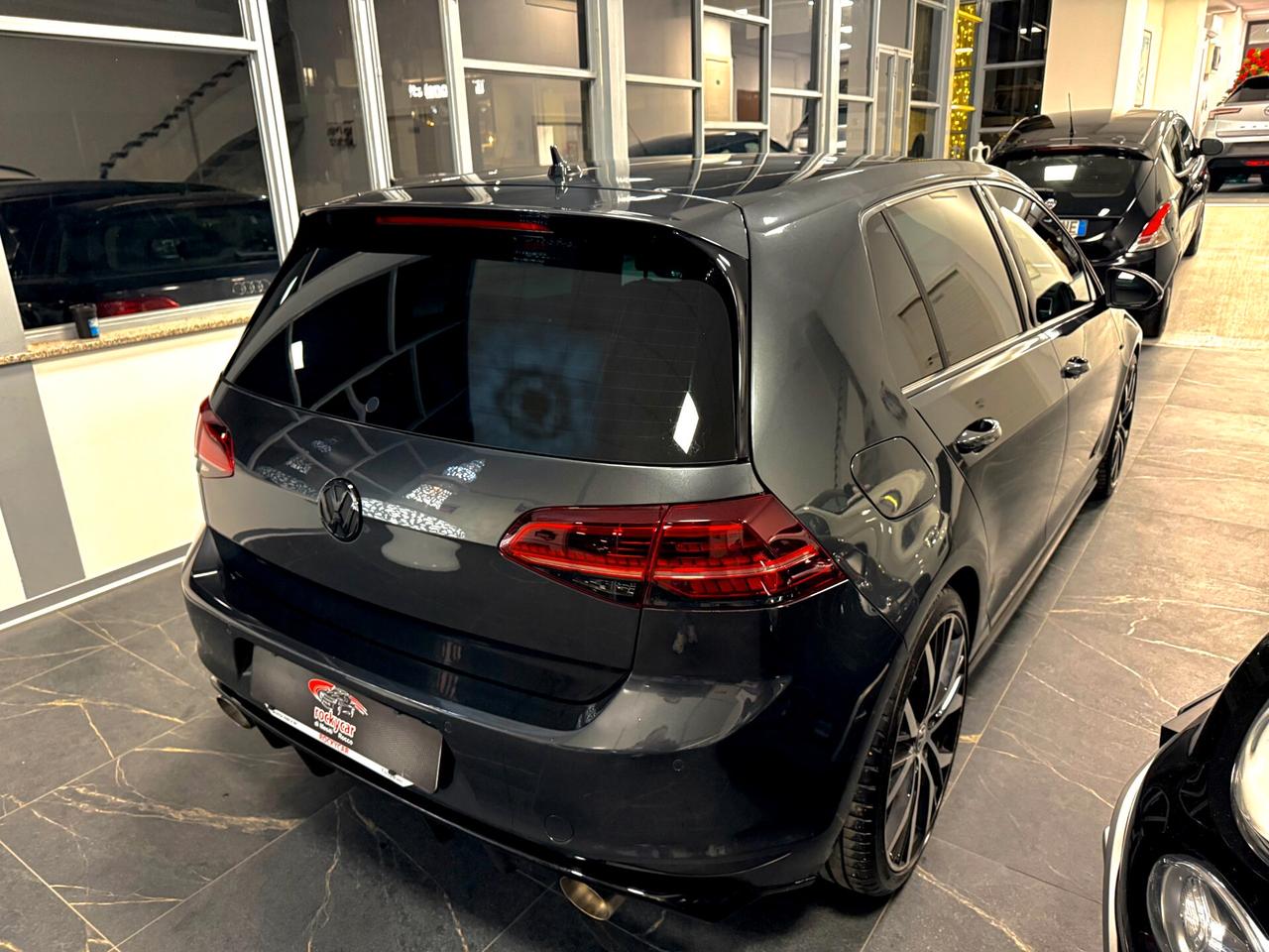 Volkswagen Golf Variant GTD 2.0 TDI DSG BlueMotion Technology