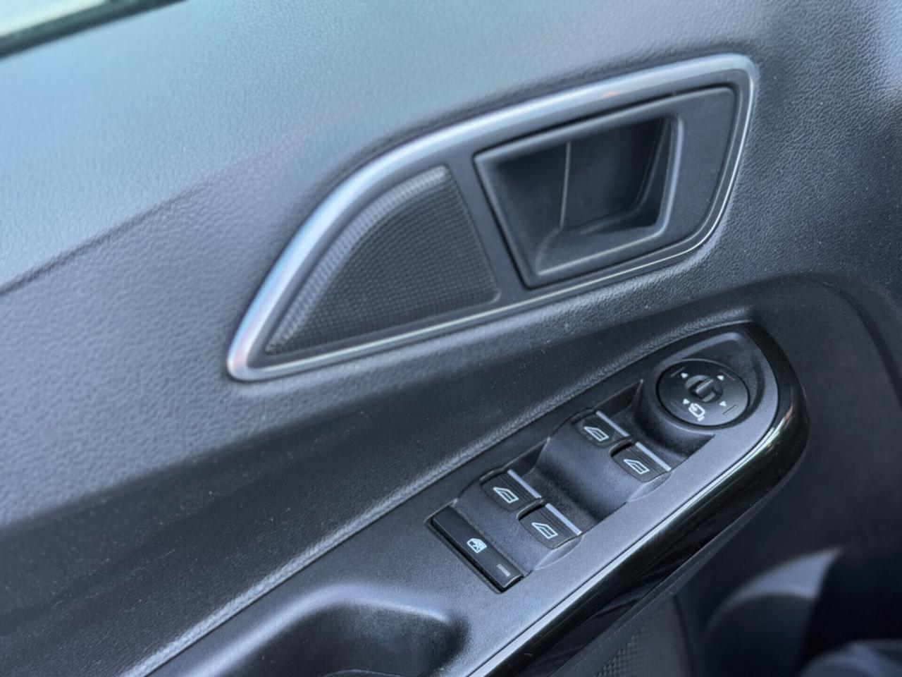 Ford B-Max 1.4 Business Gpl 87cv E6