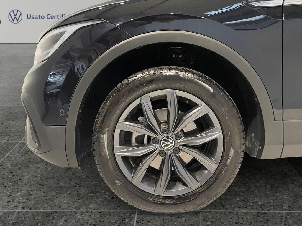 Volkswagen Tiguan II 2021 Allspace 2.0 TDI 150CV DSG Life - 7 POSTI