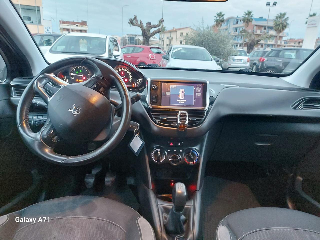 PEUGEOT 208 1,2 GPL 82 CV ALLURE 5P