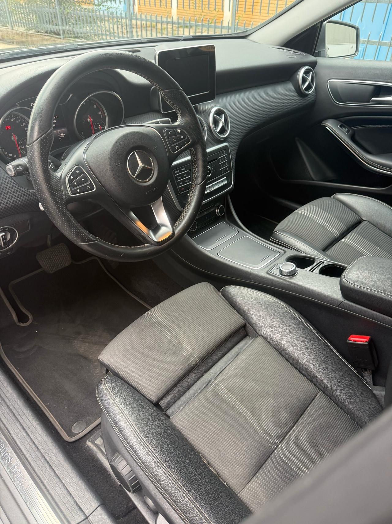 Mercedes-benz A 180 Mercedes Classe A180 Sport