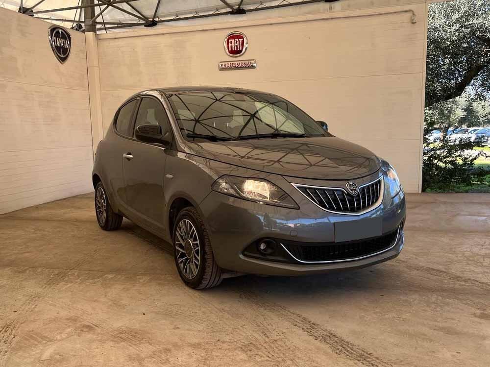 LANCIA Ypsilon III 2021 - Ypsilon 1.0 firefly hybrid Gold Plus s&s 70cv 5p.ti
