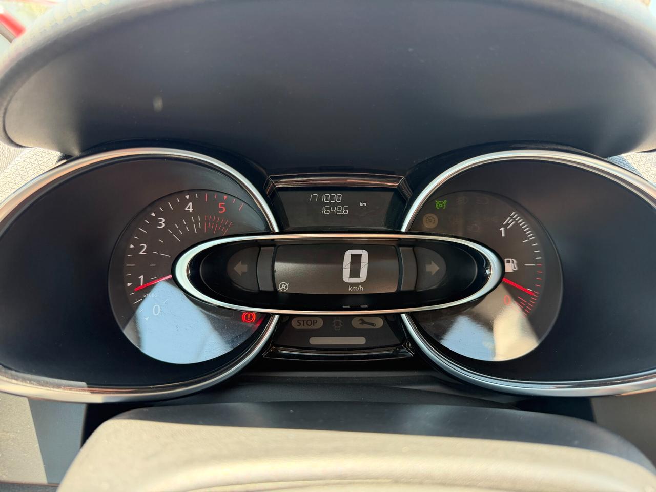 RENAULT CLIO ANNO 2017 1.5 DIESEL 90 CV