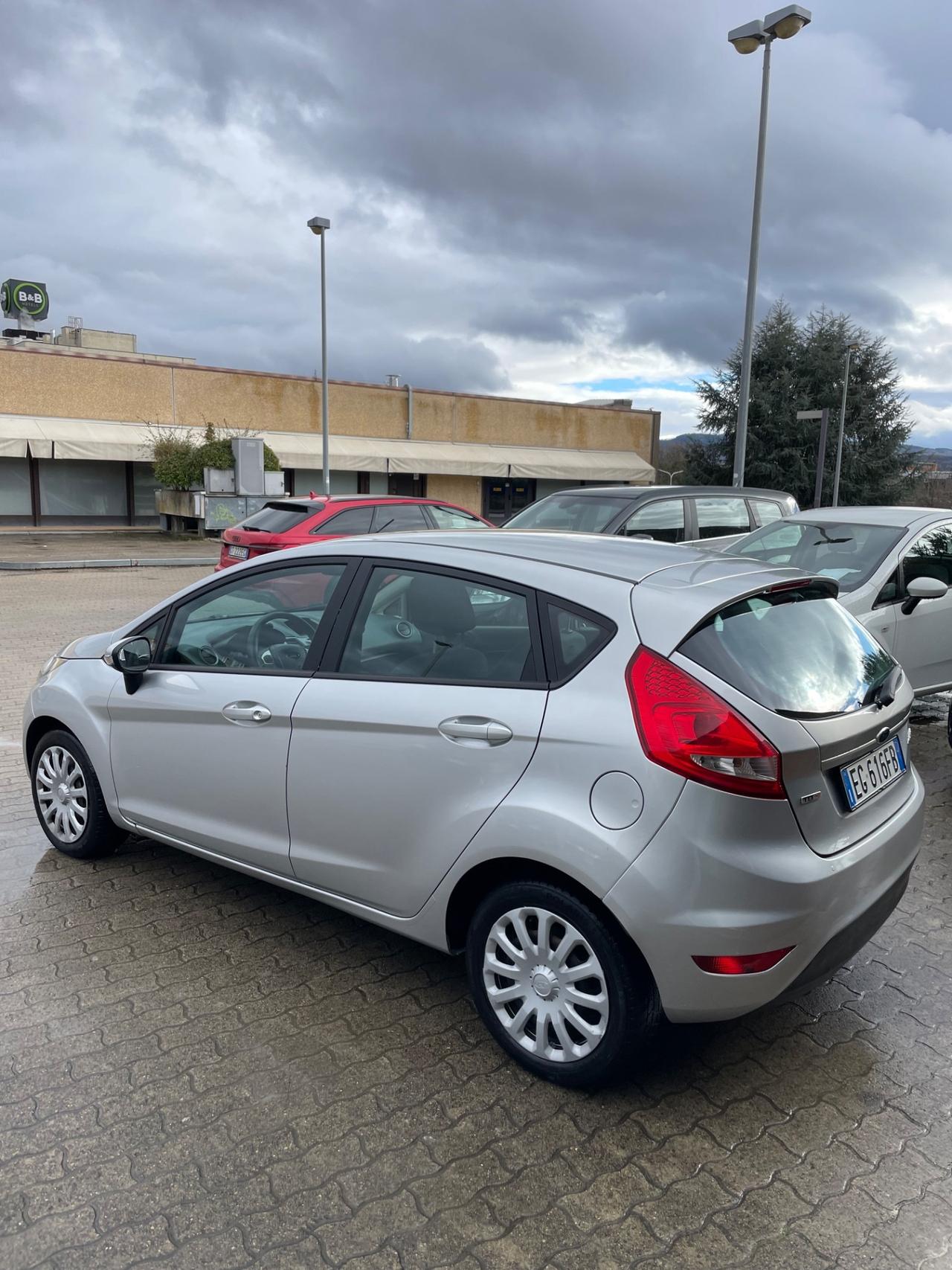 Ford Fiesta 1.4 TDCi 5p. Titanium