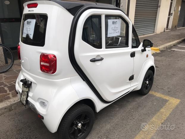 LEM Q7 microcar elettrica (si guida con patente 14 anni)
