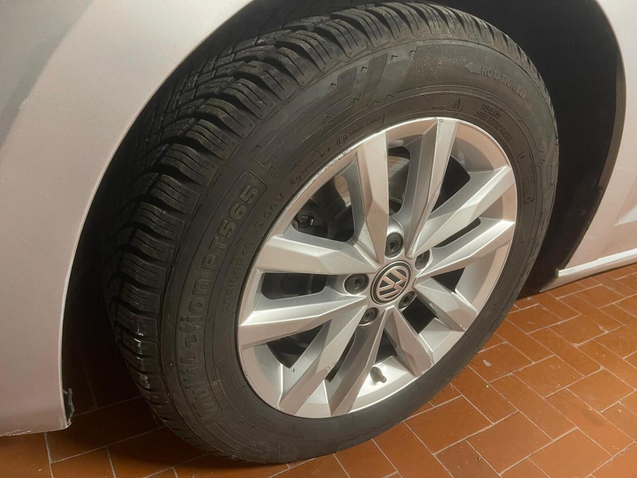 Volkswagen Touran 1.6 TDI 115 CV SCR DSG Executive BlueMotion Tech.